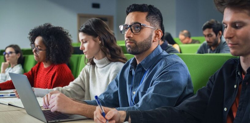 Les défenseurs des LGBTQ+ de Floride dénoncent l’interdiction de la sociologie et du DEI dans les universités de l’État