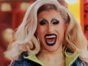 Amanda Tori Meating se présente comme trans