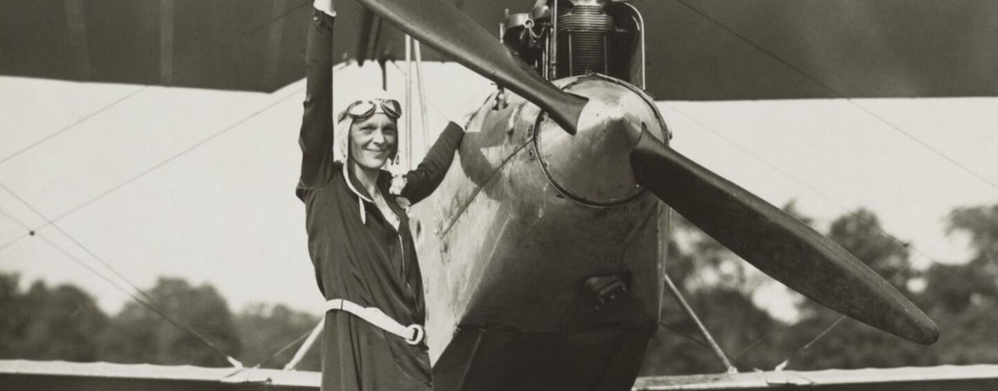 Le mystère de la disparition de l’aviatrice queer emblématique Amelia Earhart a-t-il enfin été résolu ?