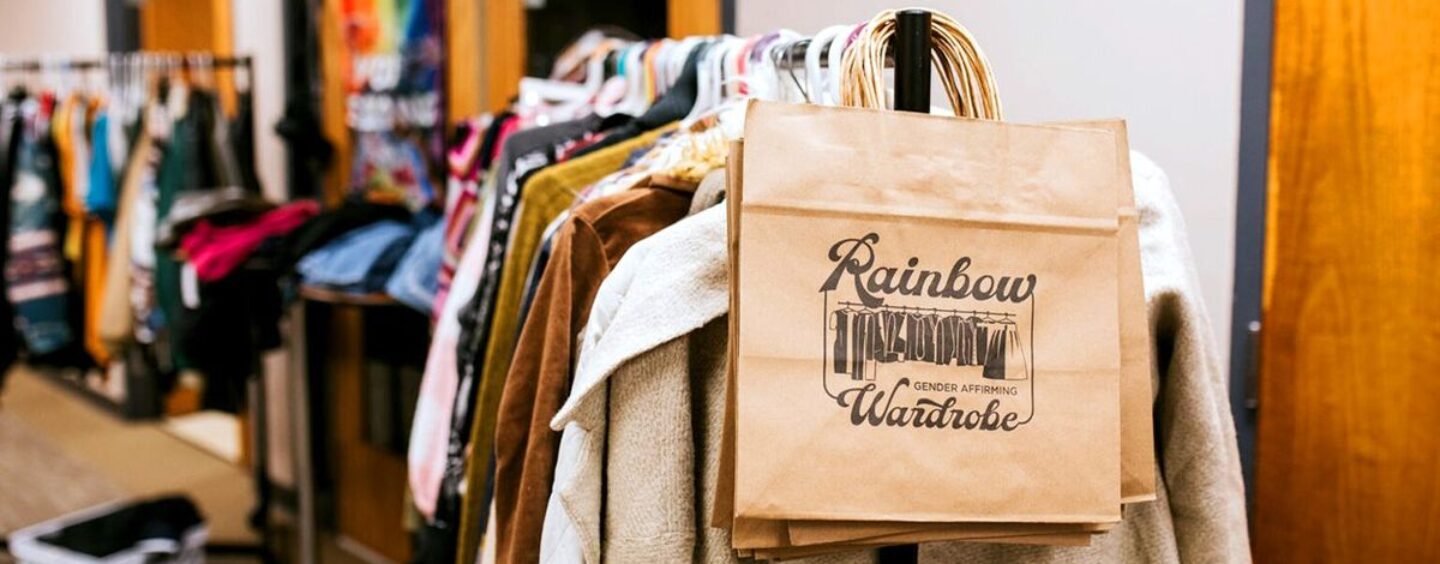 Cette friperie du Minnesota offre un refuge aux sudistes LGBTQ+