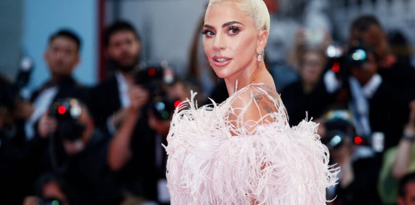 Les nouvelles photos de Lady Gaga dans « Joker 2 » nous font perdre la tête aux petits monstres