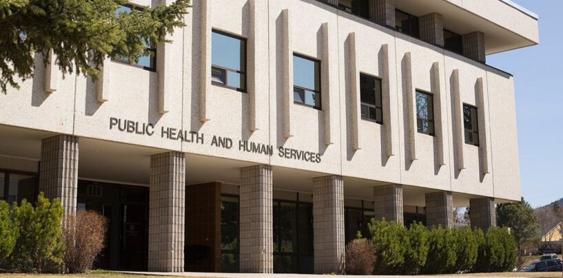 Le Montana publie une règle interdisant les changements de marqueur de genre sur les actes de naissance