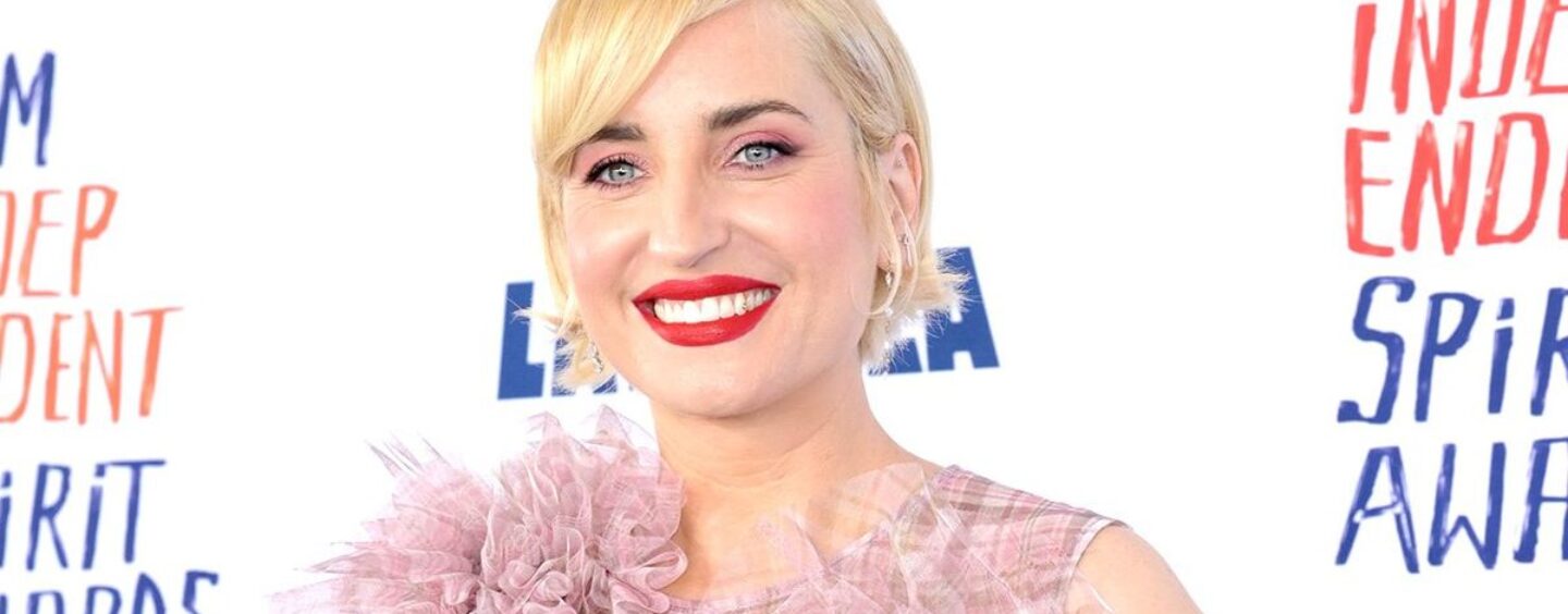 Zoe Lister-Jones se révèle queer et présente au monde son nouveau chéri