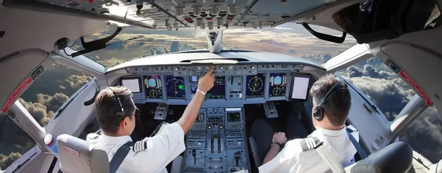 Découvrez cette œuvre d’art totalement NSFW qu’un pilote a dessinée dans le ciel, nous GIGGLING