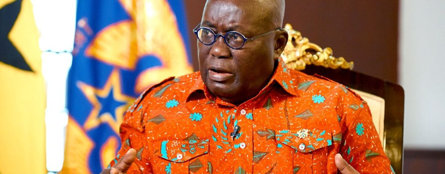 Le Ghana risque de perdre 3,8 milliards de dollars à cause de la loi anti-LGBTQ+ alors que le président retarde sa signature