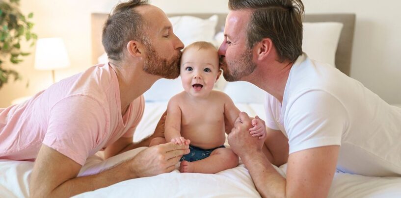 Une étude offre un nouvel espoir aux couples de même sexe qui veulent des enfants avec leur ADN commun