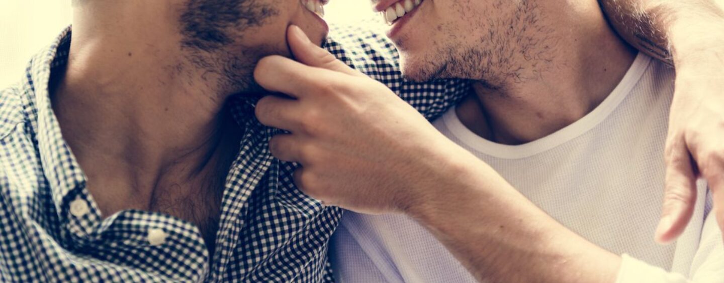 Instagram s’en prend à la censure d’une photo de famille gay considérée comme un « contenu graphique »