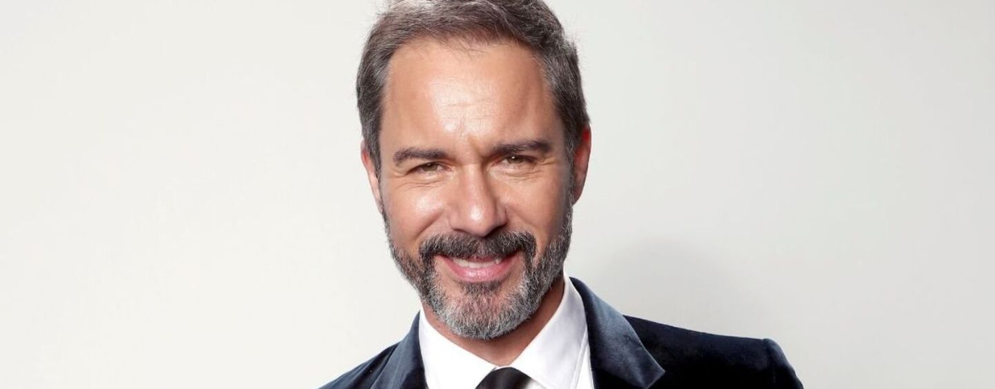 La star de « Will & Grace » dit que les rôles devraient revenir aux meilleurs acteurs, quelle que soit leur sexualité