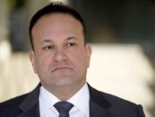 Le Premier ministre irlandais gay, Leo Varadkar, annonce une démission surprise