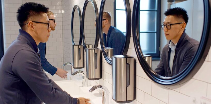 Comment rendre les toilettes plus sûres pour les personnes trans et non binaires