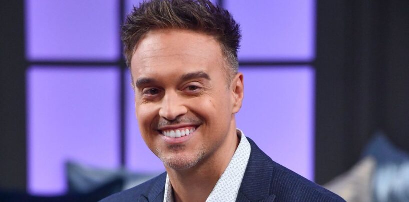 Après avoir gagné 1 million de dollars, cette star de cinéma pour adultes a pris sa retraite et est devenue pasteur