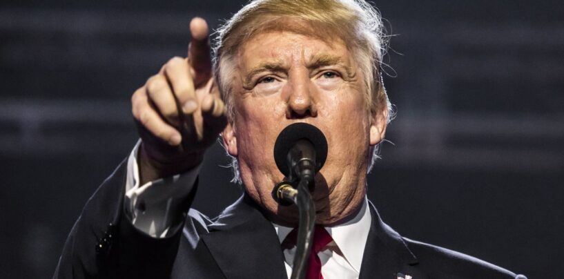 Trump ne siffle plus comme un chien et Internet le RÔTIT impitoyablement – ​​comme il se doit