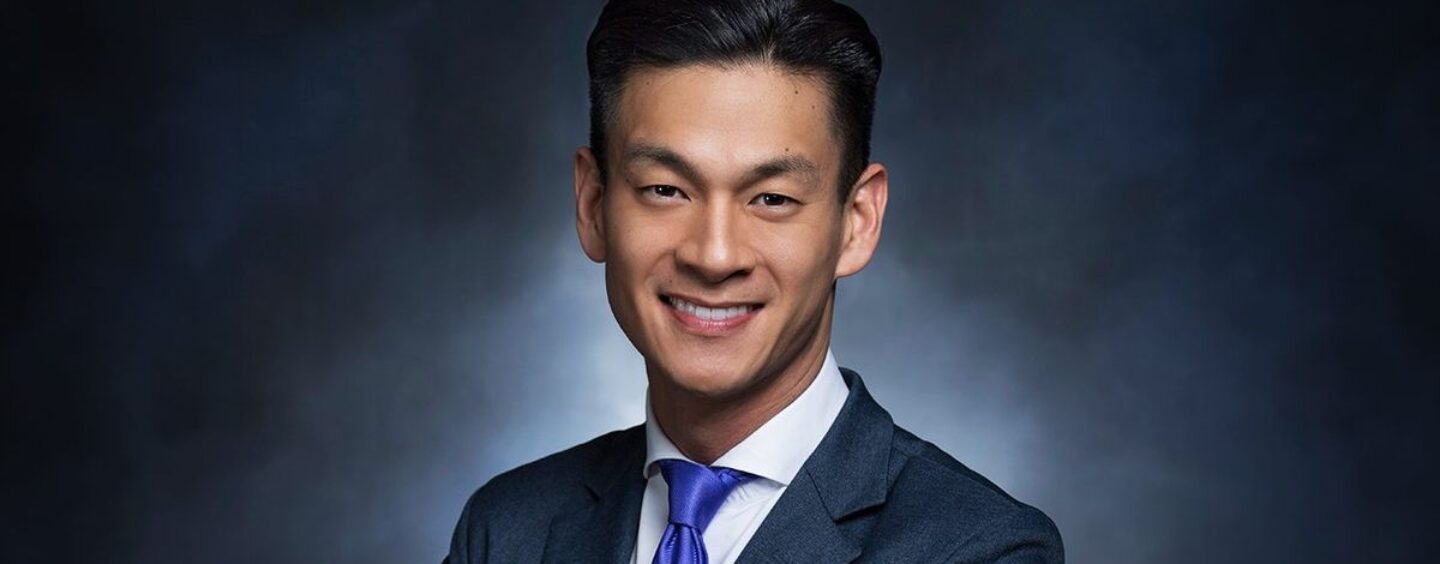 Quelques semaines après les élections primaires, le candidat gay Evan Low accède au poste de général pour le siège du Congrès de Californie