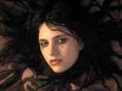 « The First Omen » est une histoire effrayante de contrôle autoritaire et de moment diaboliquement bon