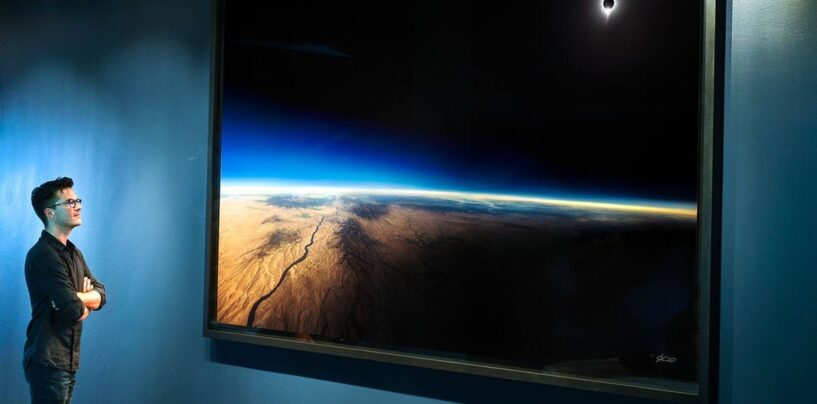 Les meilleurs conseils pour observer l'éclipse d'aujourd'hui, selon ce célèbre astrophotographe gay