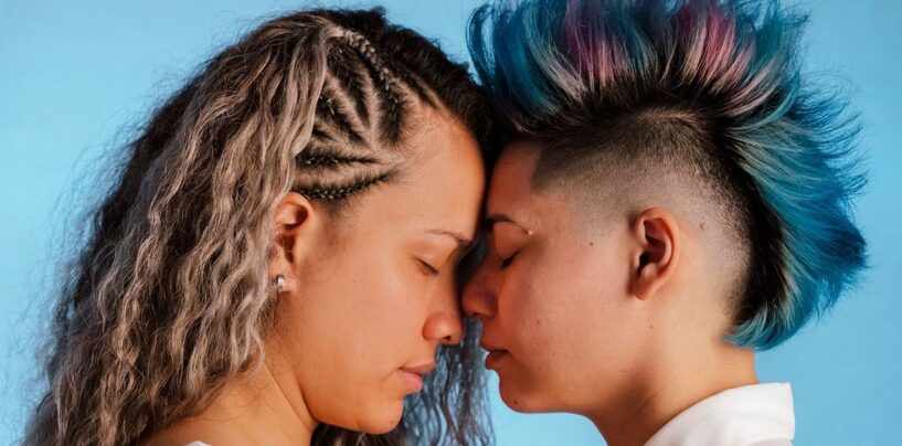Qu’est-ce que la biphobie et pourquoi est-ce un si gros problème ?