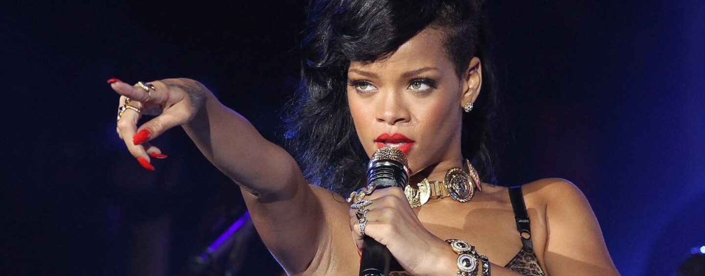 Rihanna sort ENFIN de la nouvelle musique… mais avec une touche d'originalité