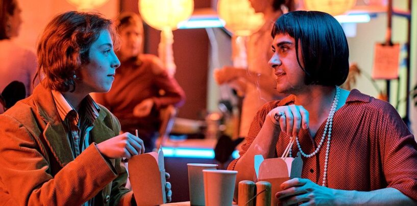 Qui dit visibilité dit violence : une prise de conscience accrue des personnes transgenres conduit à davantage de crimes haineux