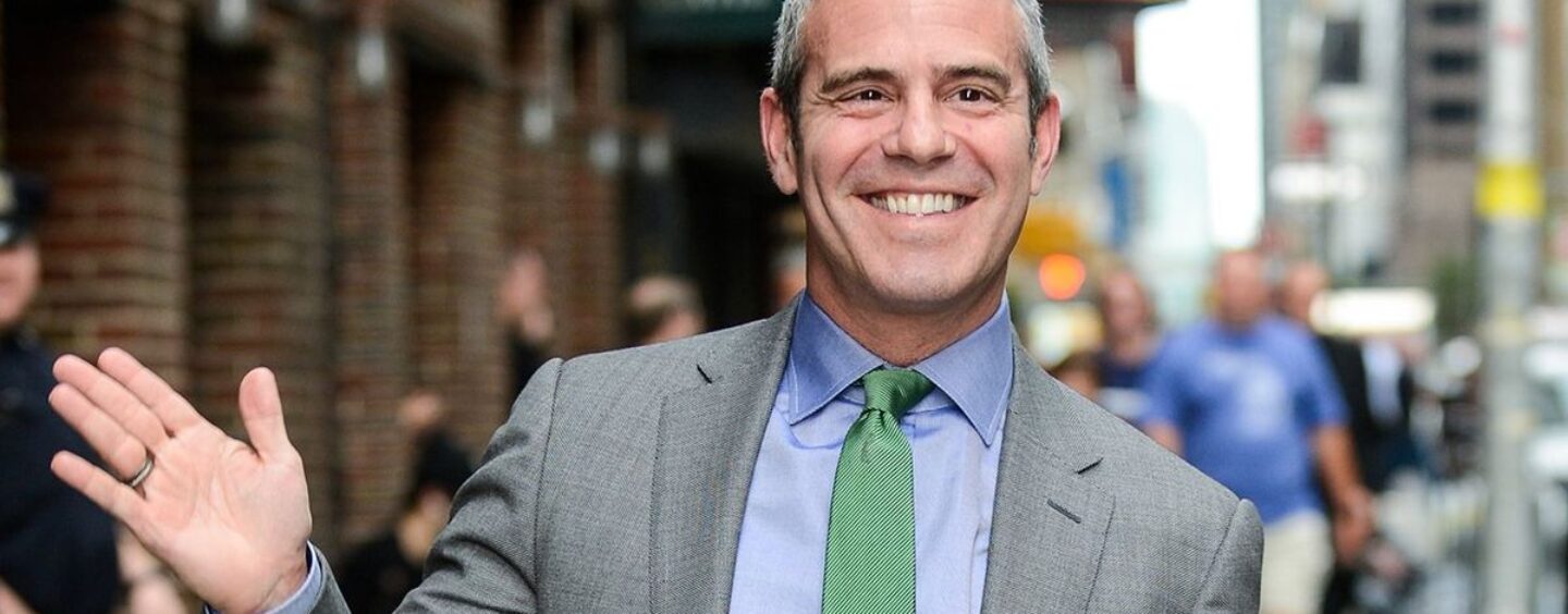 Andy Cohen pourrait négocier une sortie de Bravo au milieu d'allégations choquantes