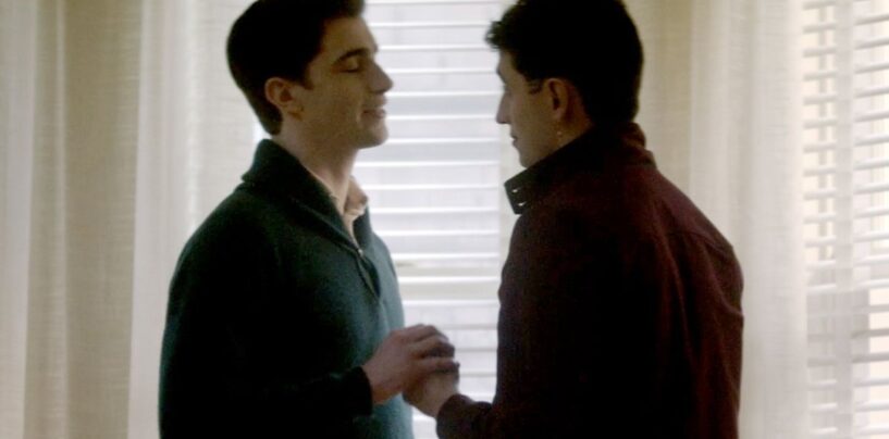 Regardez : Dans ce clip « Dead Boy Detectives » la tension d’Edwin et Charles est obsédante (EXCLUSIF)