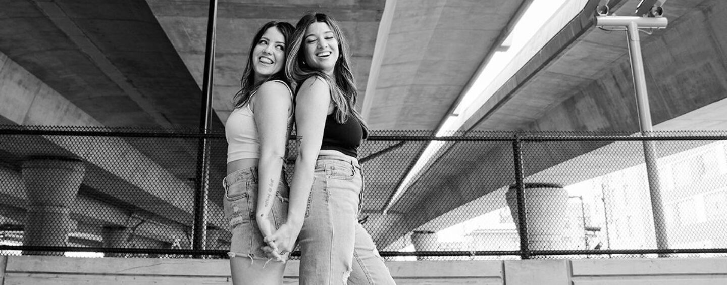 'Êtes-vous Soeurs?' Comment cette hypothèse fait de la visibilité lesbienne un champ de mines