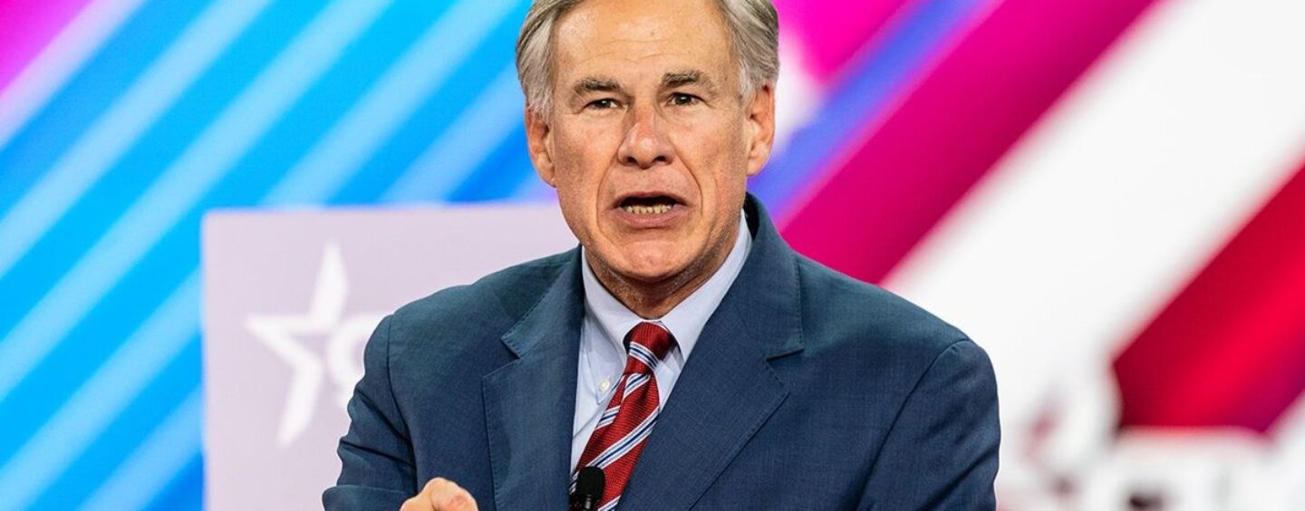 Le gouverneur du Texas, Greg Abbott : « Nous voulons mettre fin » aux enseignants trans et non conformes au genre