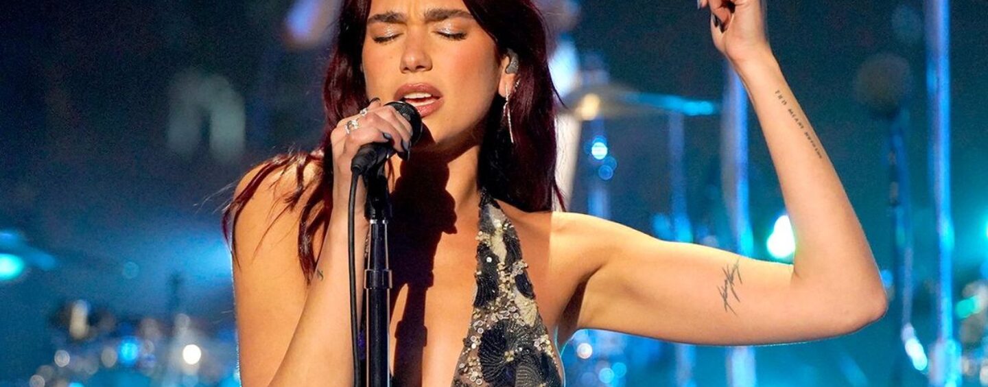 Dua Lipa remercie ses fans gays dévoués en sortant son nouvel album « mature » Radical Optimism