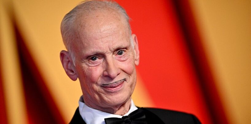John Waters se remet d'un accident de voiture près de Baltimore