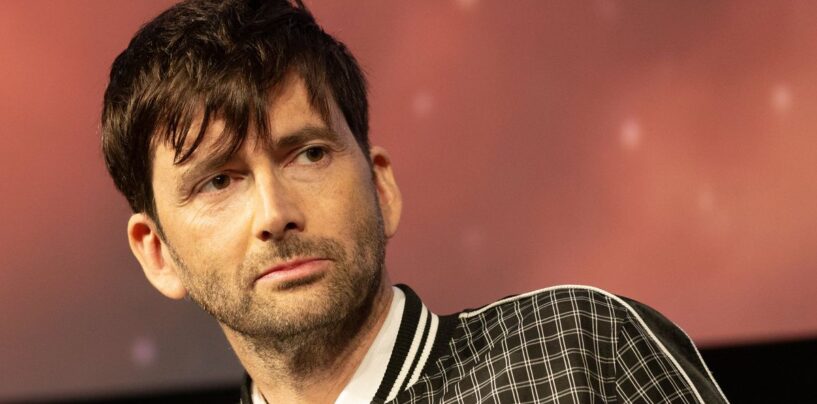 Regardez David Tennant de Doctor Who dire aux bigots anti-trans de « se faire foutre » dans un discours puissant