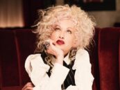 Cyndi Lauper saluée comme une militante pionnière pour les personnes queer dans un nouveau documentaire