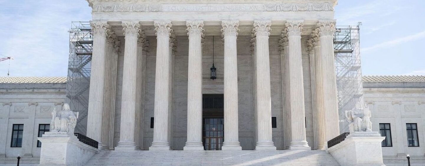 SCOTUS refuse d'entendre le cas des parents qui se sont opposés aux plans de soutien aux transgenres de l'école dans la banlieue de Washington DC