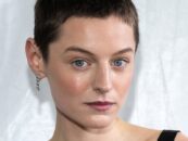 Emma Corrin sur son coming-out non binaire, « le vitriol (était) pire que ce à quoi je m'attendais »