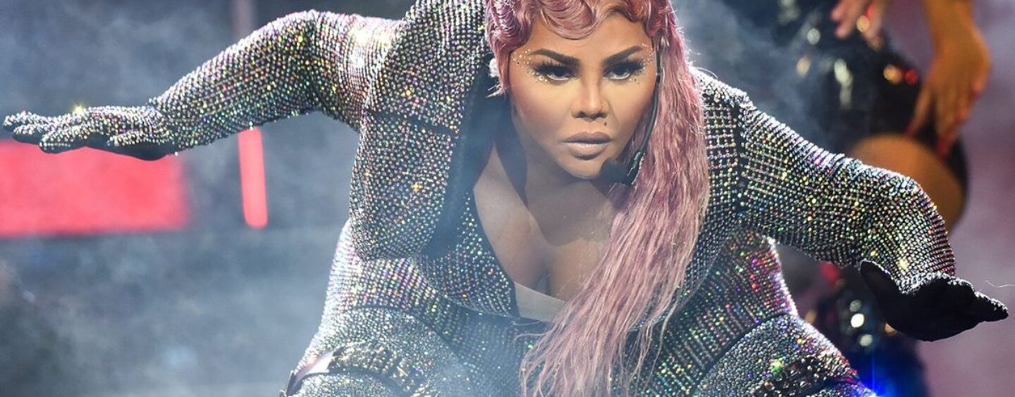 Un mouvement emblématique de Lil Kim Dance sauve une femme lors d'une tragique fusillade en voiture