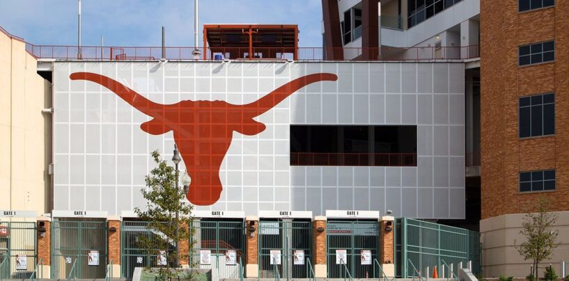 Des professeurs du Texas utilisent des insultes anti-trans et qualifient les étudiants non binaires de « délirants » dans le cadre du procès Titre IX