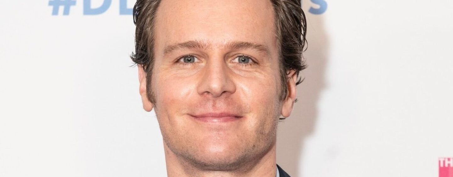 Jonathan Groff révèle qu'il était censé jouer dans « Glee » aux côtés de Lea Michele