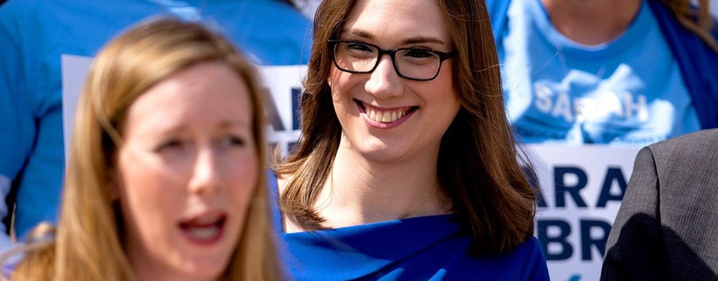Sarah McBride presque assurée de la victoire du Congrès après l'abandon de son adversaire principal