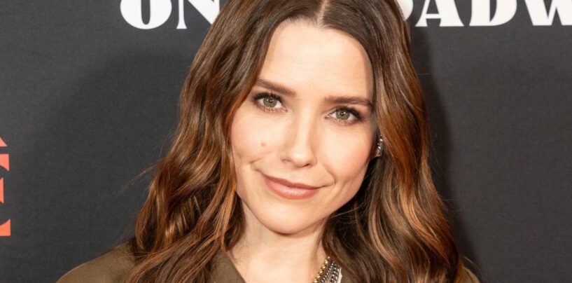 Sophia Bush dit qu'un ami lui a dit « Je ne pense pas vraiment que tu aimes les hommes » après son divorce