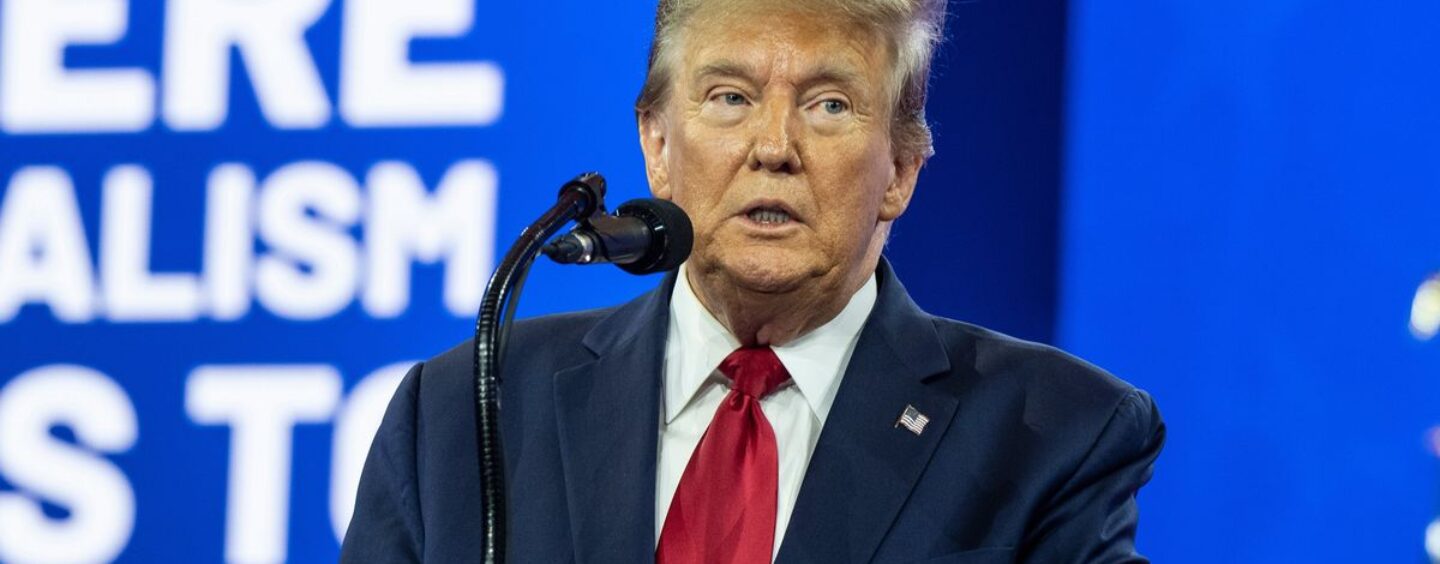 30 réponses les plus drôles au commentaire bizarre de Trump sur les « emplois noirs » pendant le débat