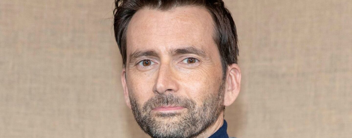 David Tennant, star de « Doctor Who », a prouvé à 7 reprises qu'il était l'allié LGBTQ+ ultime