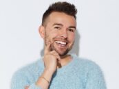 L'infirmière Blake révèle quelques-unes des astuces sexuelles les plus chaudes qu'il a apprises lors d'une thérapie de conversion