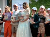 La drag queen de l'Utah Tara Lipsyncki a été forcée de vendre la maison de son enfance et de se cacher après des attaques d'extrême droite
