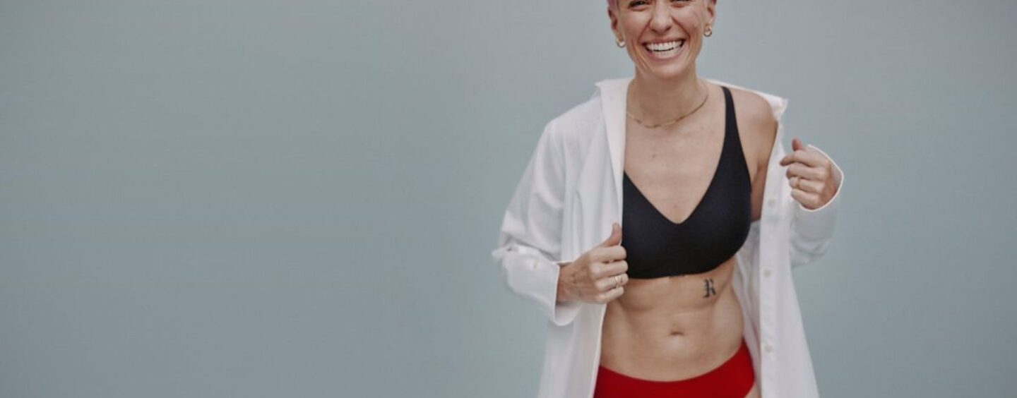 Megan Rapinoe répond à un joueur de football homophobe et nous ADORONS le voir