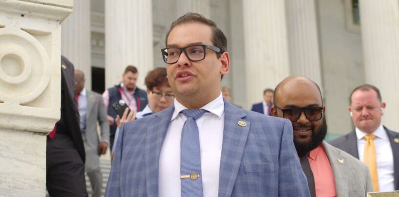 George Santos aux homosexuels lors de la RNC : « Sortez du placard, les gars »
