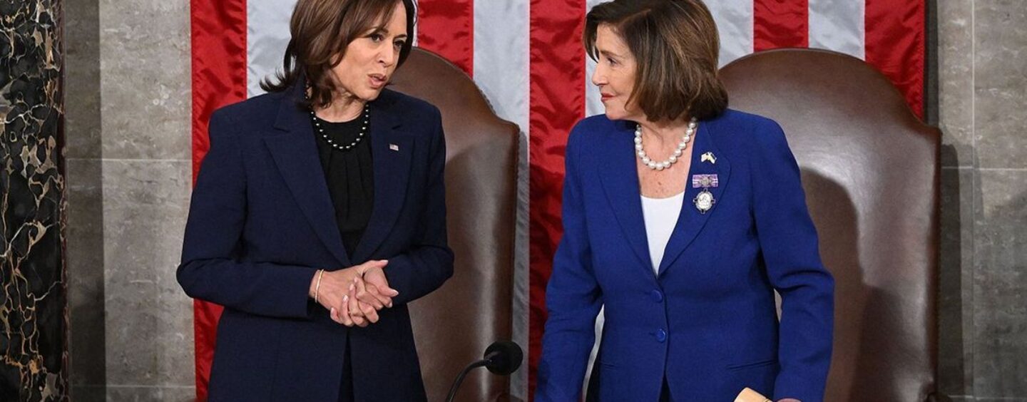 Nancy Pelosi soutient Kamala Harris pour la présidence