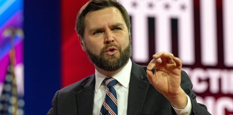 ​30 mèmes hilarants reprochant à JD Vance, le vice-président choisi par Trump, d'être plus bizarre que nous le pensions possible