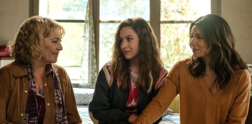 Eva Longoria et Victoria Bazúa, de Land of Women, parlent de la famille aimante d'une adolescente transgenre