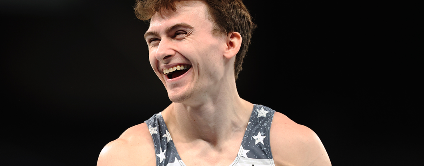 L'athlète olympique Stephen Nedoroscik a volé nos cœurs homosexuels et nous ne voulons plus jamais les récupérer