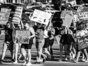 La Cour suprême du Nebraska confirme la loi anti-trans et anti-avortement