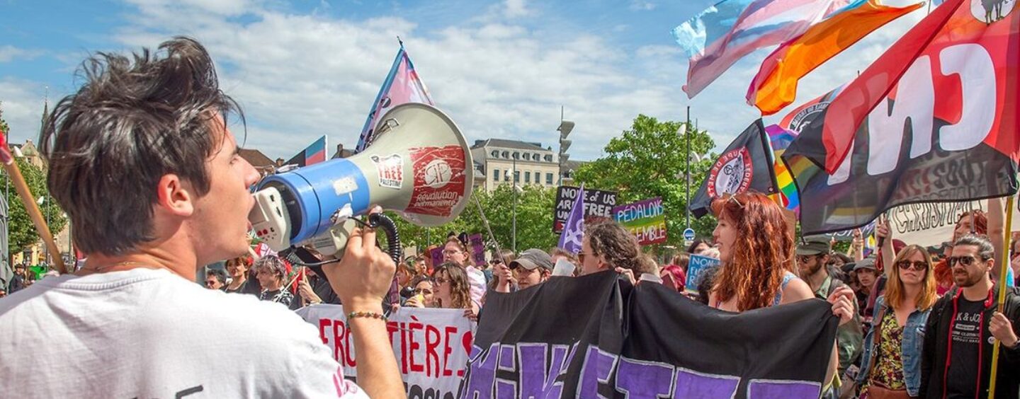 La communauté LGBTQ+ en Europe en état de siège alors que la France fait face à une prise de pouvoir par l'extrême droite