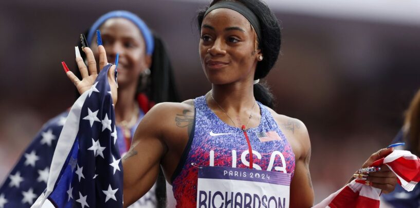 Sha'Carri Richardson devient virale pour avoir défié ses concurrents alors qu'elle remporte l'OR